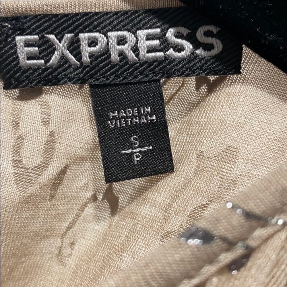 Open Back Express Top - Picture 4 of 8